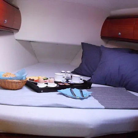 Tekne S/y Mamilo Bavaria 44 *